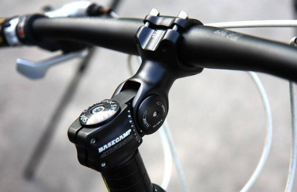 как снять руль со скоростного велосипеда